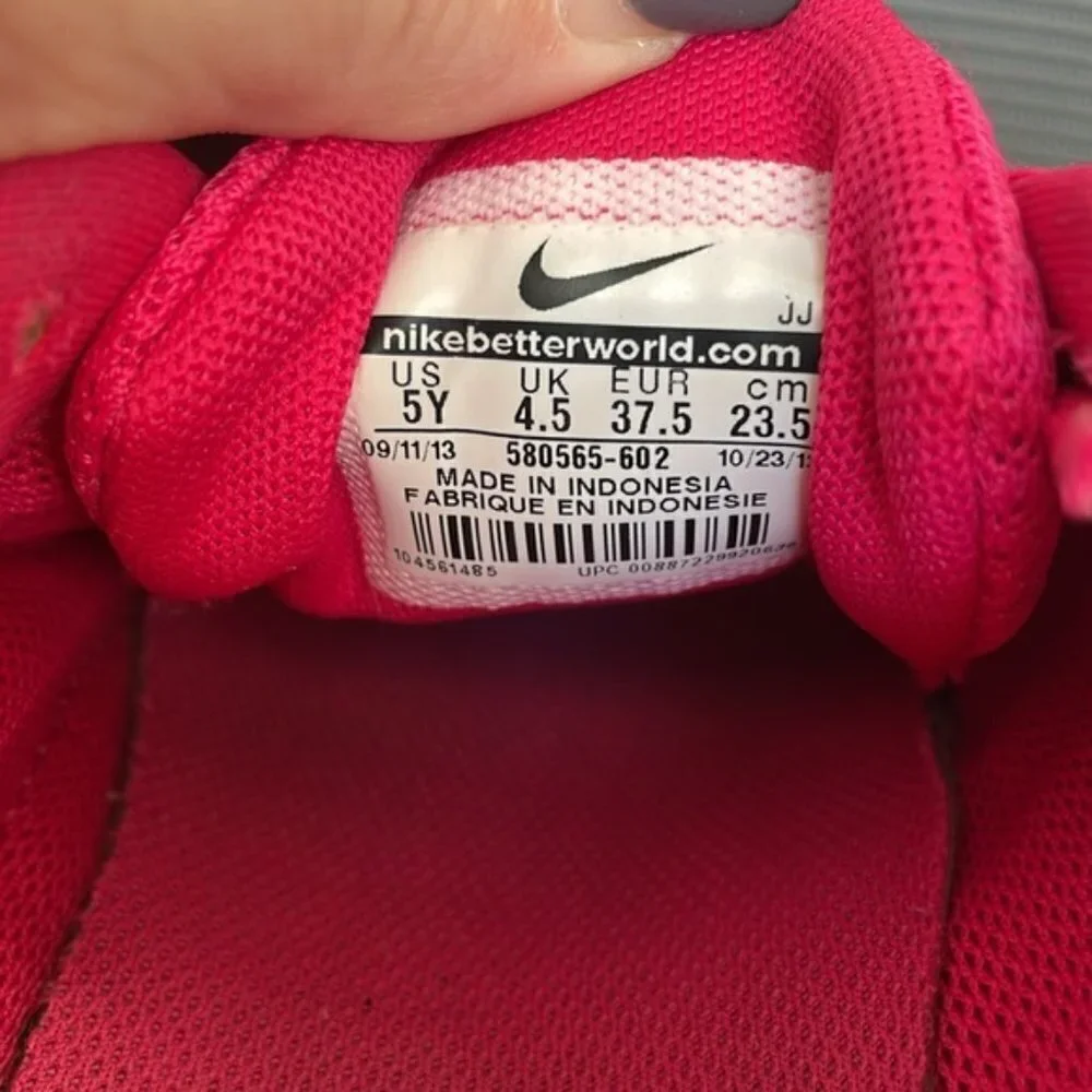 VGC Nike Free 5.0 Runners - Size 5Y
